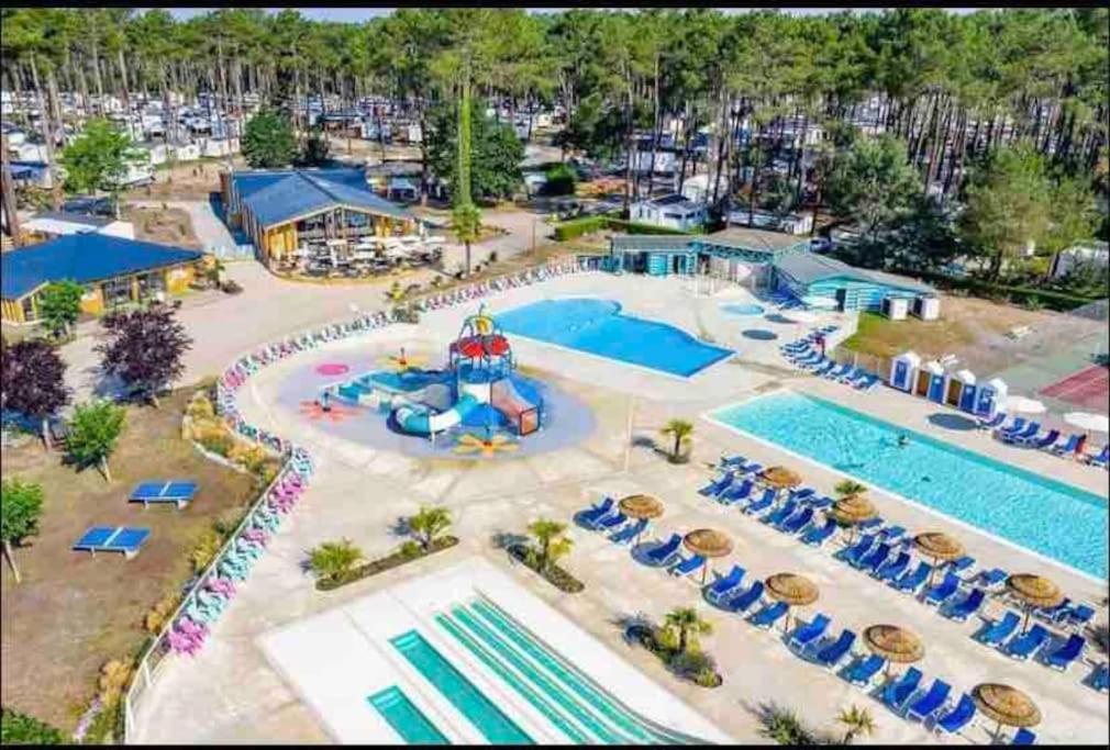 Vacances Sous Les Pins, Pres De La Mer, 6-8 Pers,Bien Equipe, Piscine Saint-Julien-en-Born Exterior foto